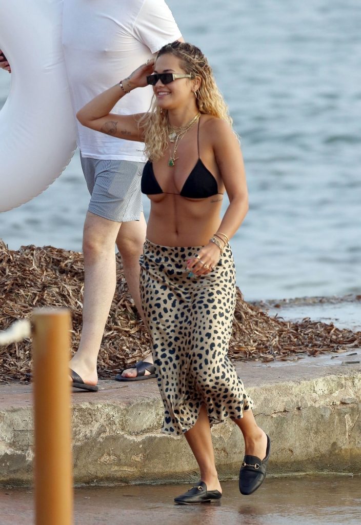 Latest Rita Ora Underboob Pictures from Ibiza  gallery, pic 20