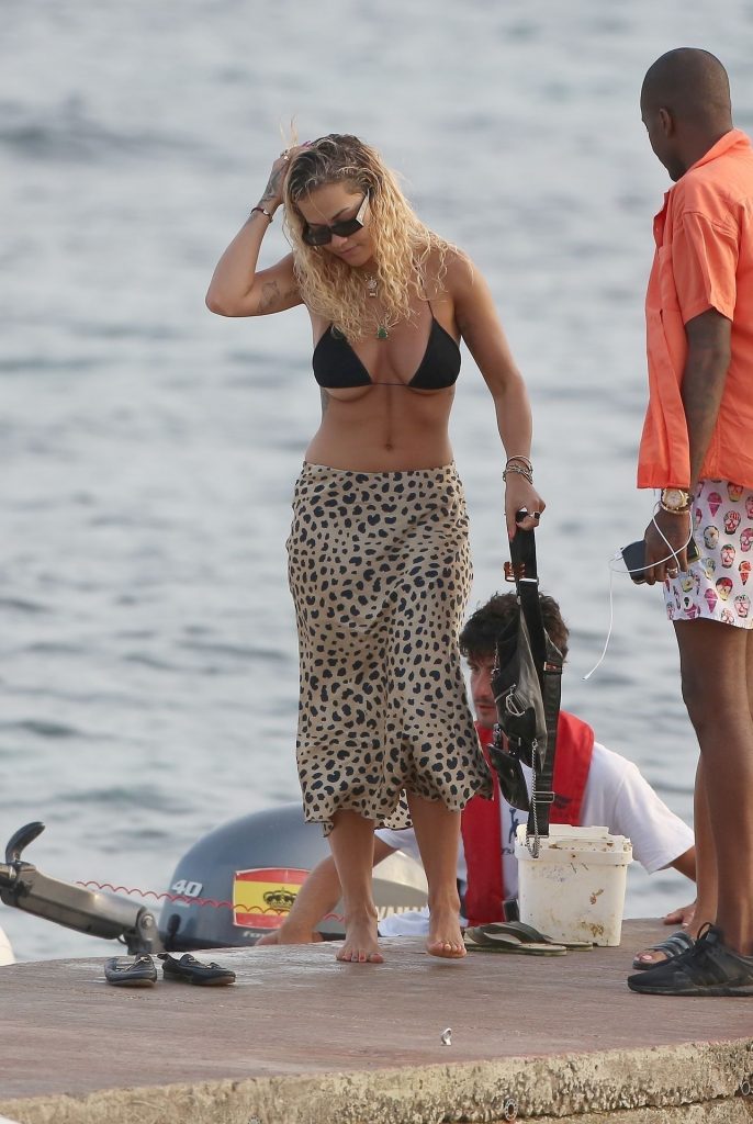 Latest Rita Ora Underboob Pictures from Ibiza  gallery, pic 72