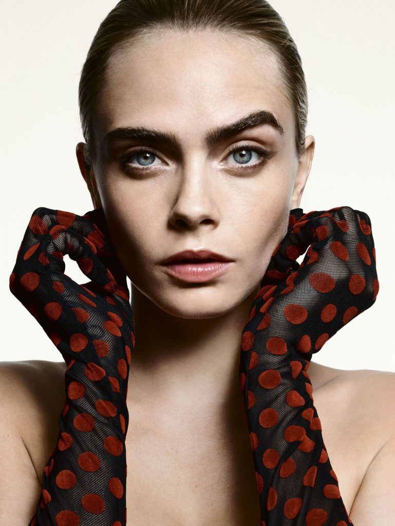 Cara Delevingnes Latest And Sexiest Photoshoot For Elle The Fappening