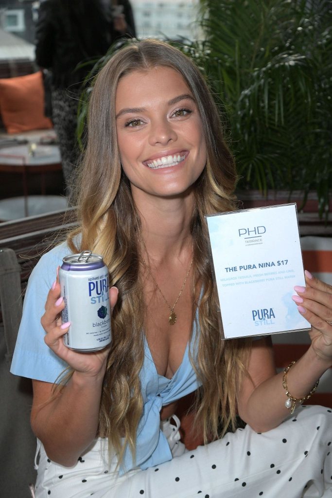 Nina Agdal Looking Cheerful and Sexy in New York  gallery, pic 78