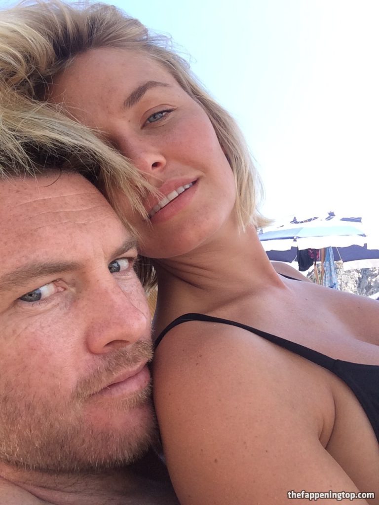 Shameless Lara Bingle Shows Her Huge Natural Boobs on a Beach gallery, pic 260