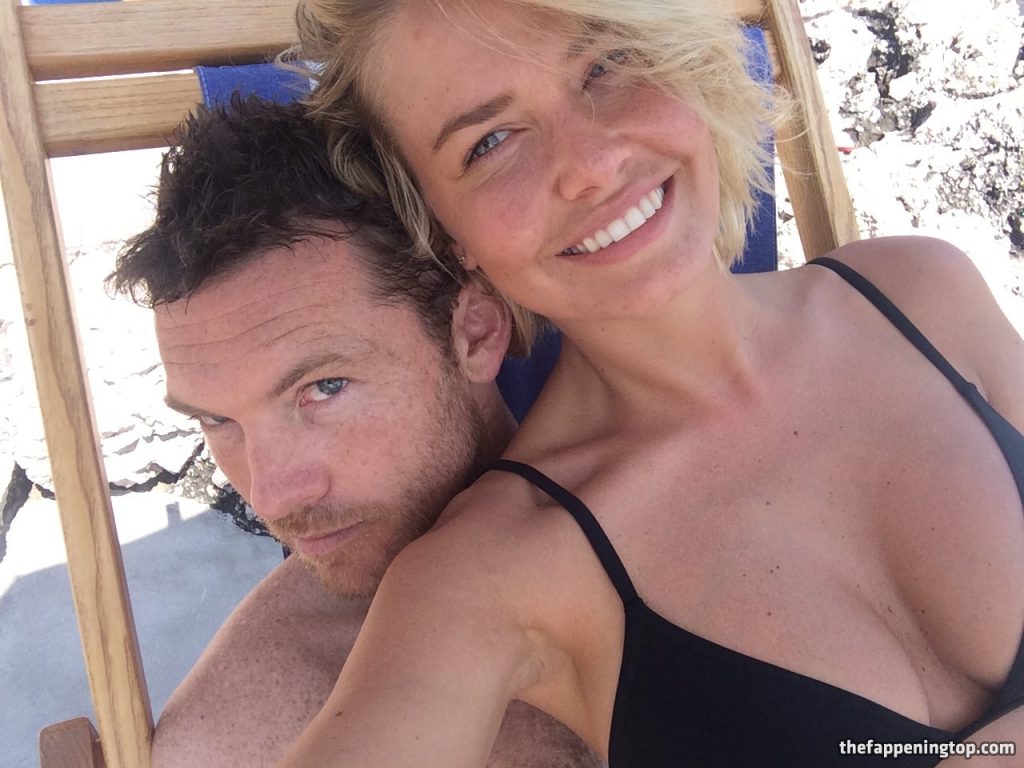 Shameless Lara Bingle Shows Her Huge Natural Boobs on a Beach gallery, pic 208