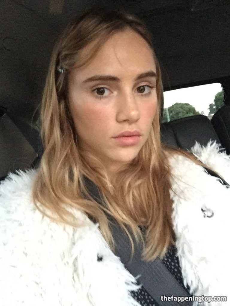 Suki Waterhouse Porn: Butt Plug Pictures, Naked Ass Pics, and More gallery, pic 90
