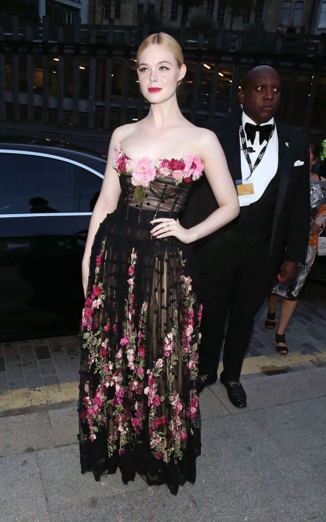 Young Beauty Elle Fanning Posing in a Fancy See-Through Dress gallery, pic 22