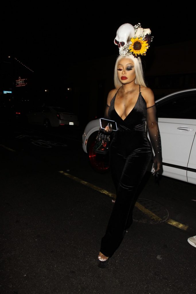 Blac Chyna Showing Her Boobs in an Outrageous Costume  gallery, pic 66