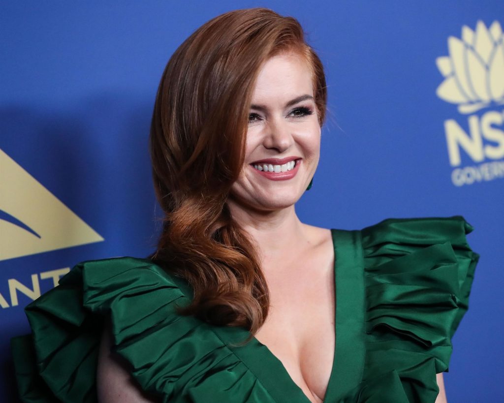 Redheaded Beauty Isla Fisher Stuns in a Cleavage-Baring Dress gallery, pic 236