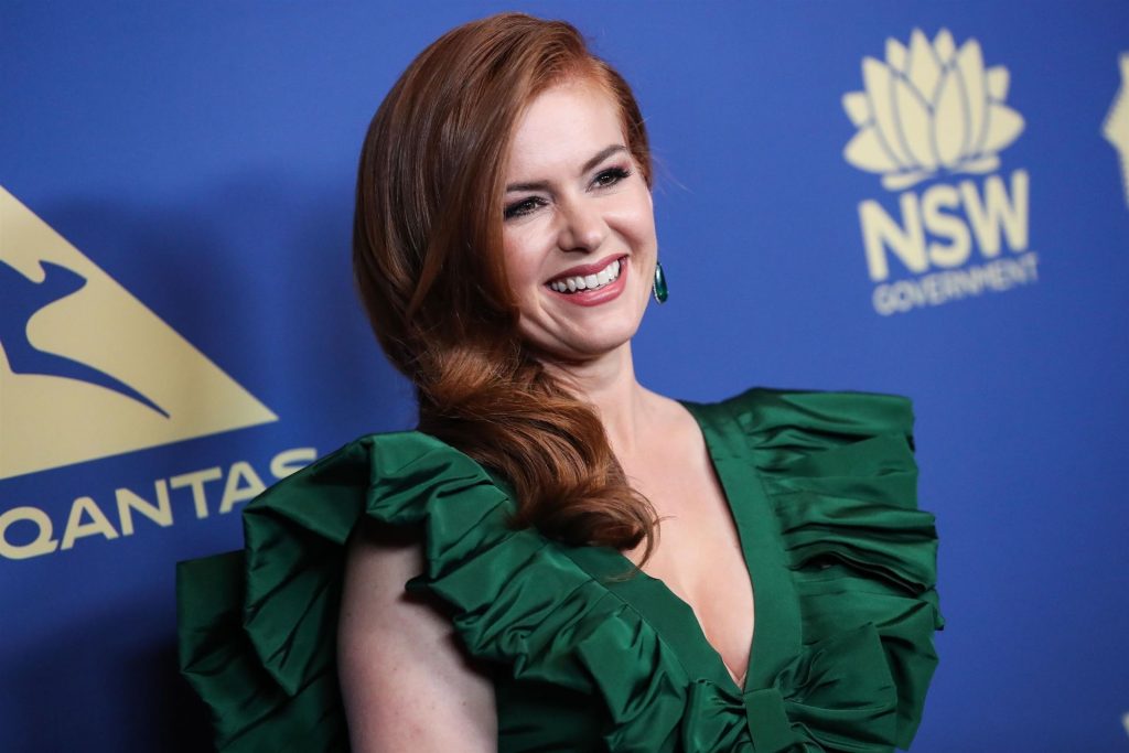 Redheaded Beauty Isla Fisher Stuns in a Cleavage-Baring Dress gallery, pic 238
