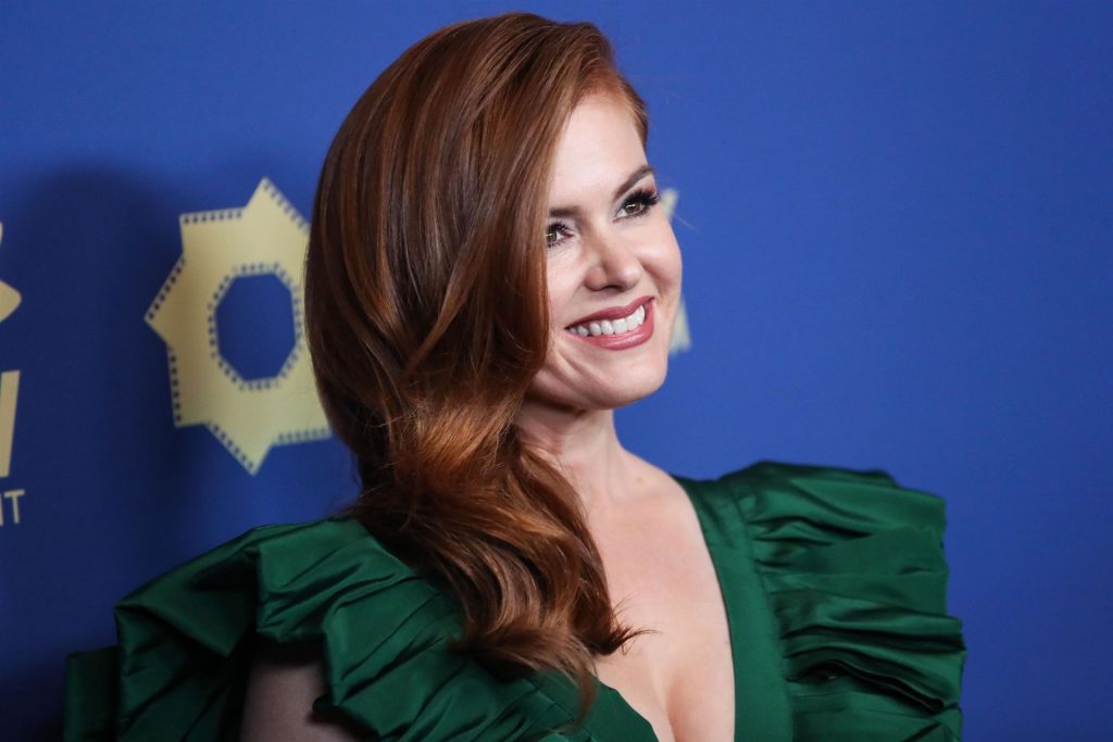 Redheaded Beauty Isla Fisher Stuns in a Cleavage-Baring Dress gallery, pic 240