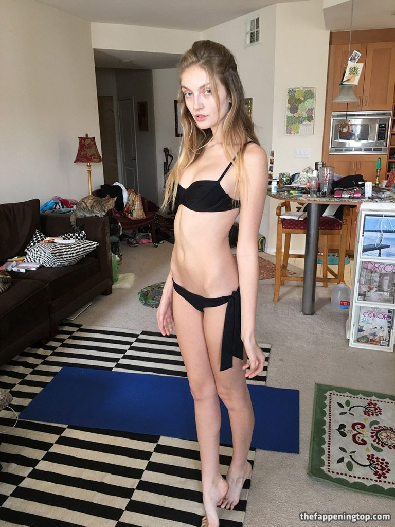 Chanel Christian Gray is Addicted to Cum (Leaked Fappening Pictures) gallery, pic 2