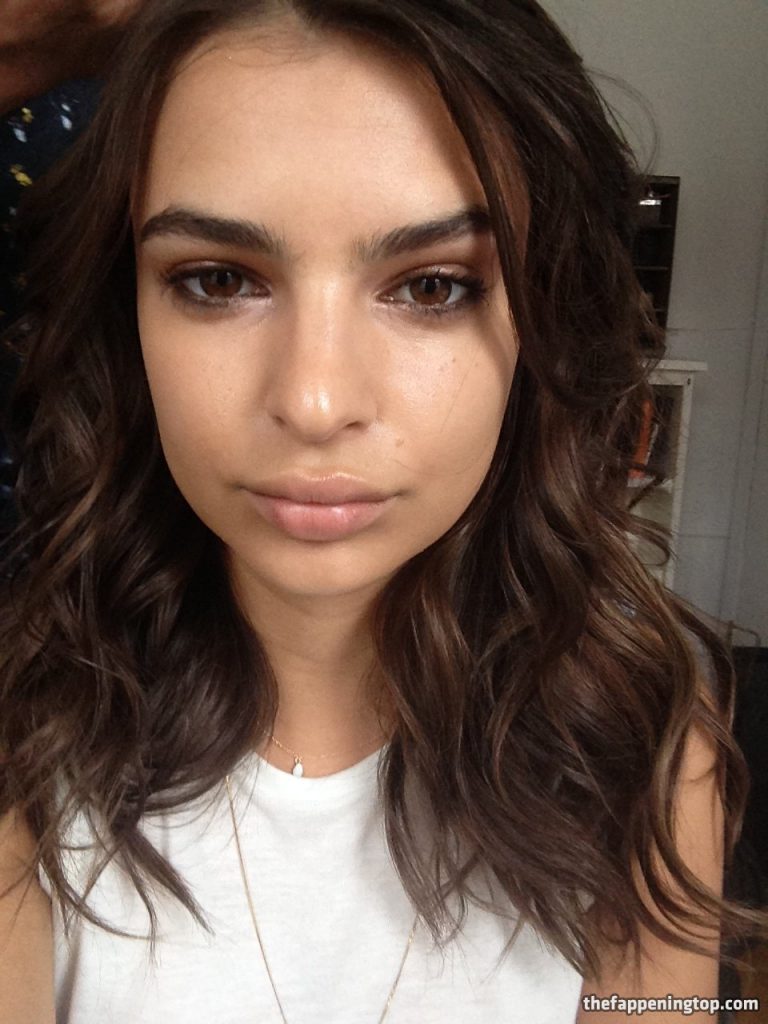 Emily Ratajkowski Fappening Photos [Complete Collection with 174 Images] gallery, pic 230