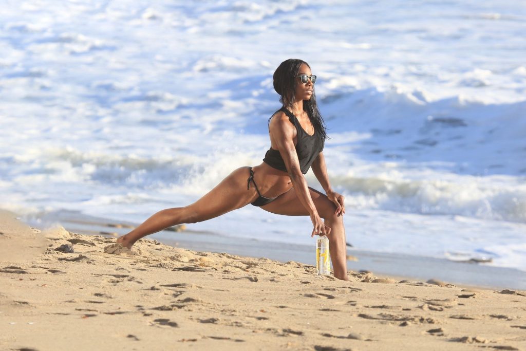 Buff Bombshell Adrianne Nina Shows Her Enviable Bikini Body gallery, pic 44