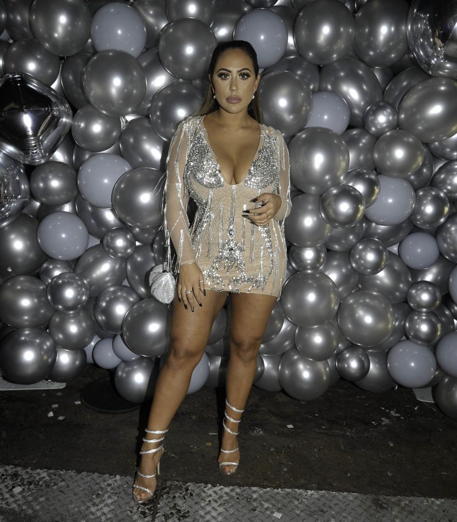 Chubby Reality TV Star Sophie Kasaei Twerking in a Tight Dress gallery, pic 28