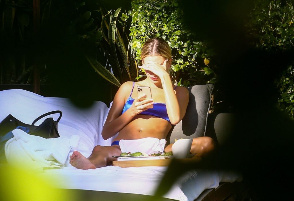 Bikini-Clad Beauty Hailey Bieber Chilling Poolside  gallery, pic 8