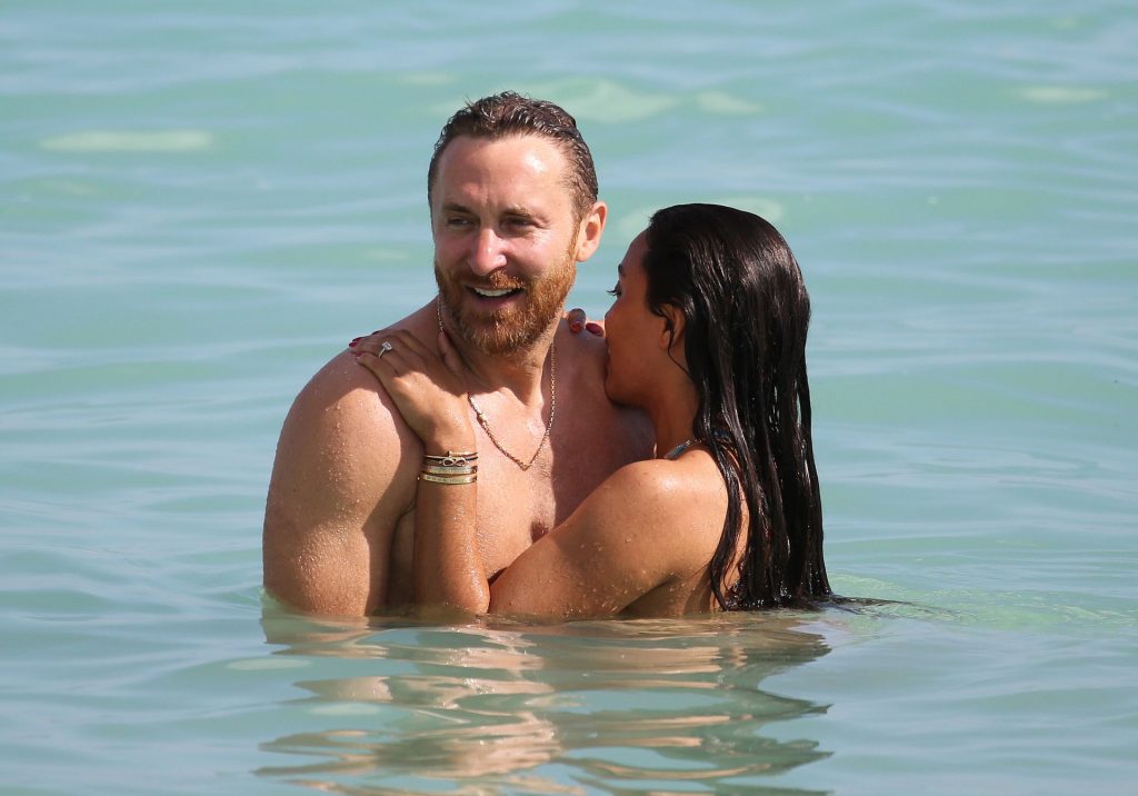 Bikini-Wearing Bombshell Jessica Ledon Makes Out with Her BF gallery, pic 90