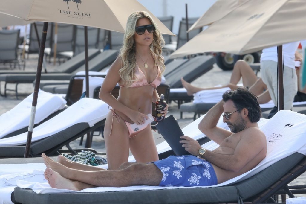 Bikini-Clad Sylvie Meis is the Hottest Thing You’ve Seen All Day gallery, pic 8