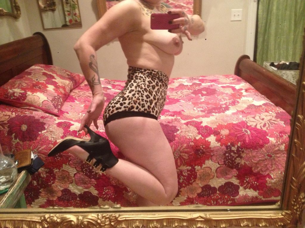 Leaked/the Fappening Pictures of Danielle Colby  gallery, pic 68