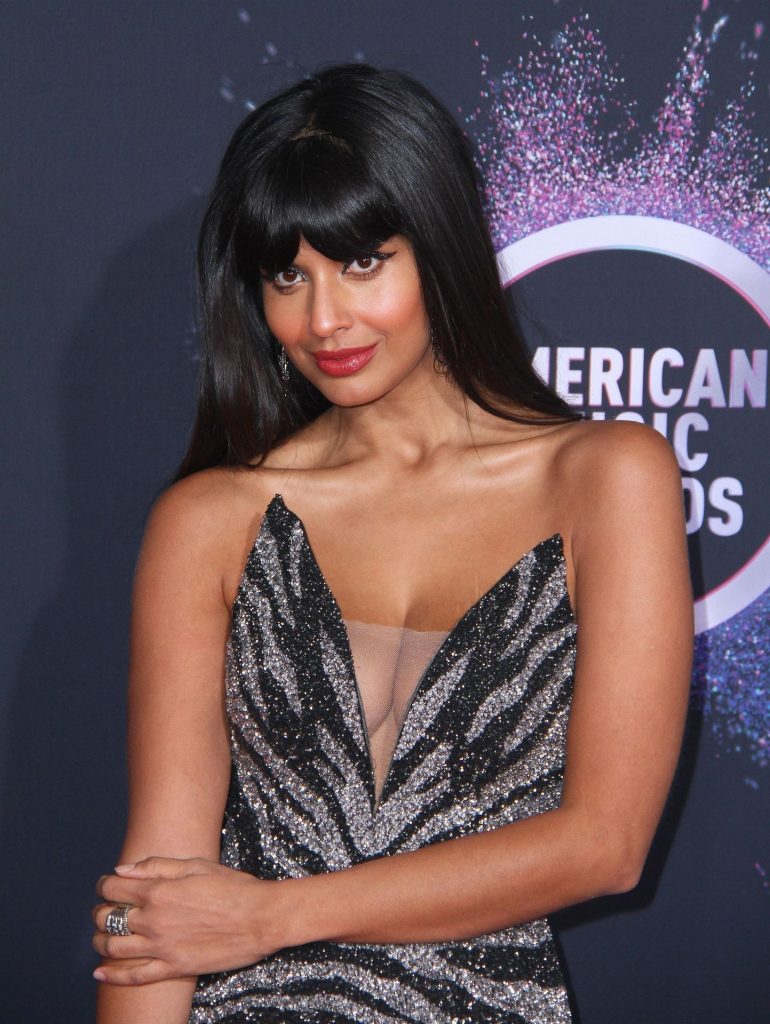 Shy-Looking Cutie Jameela Jamil Shows Her Stunning Cleavage gallery, pic 60