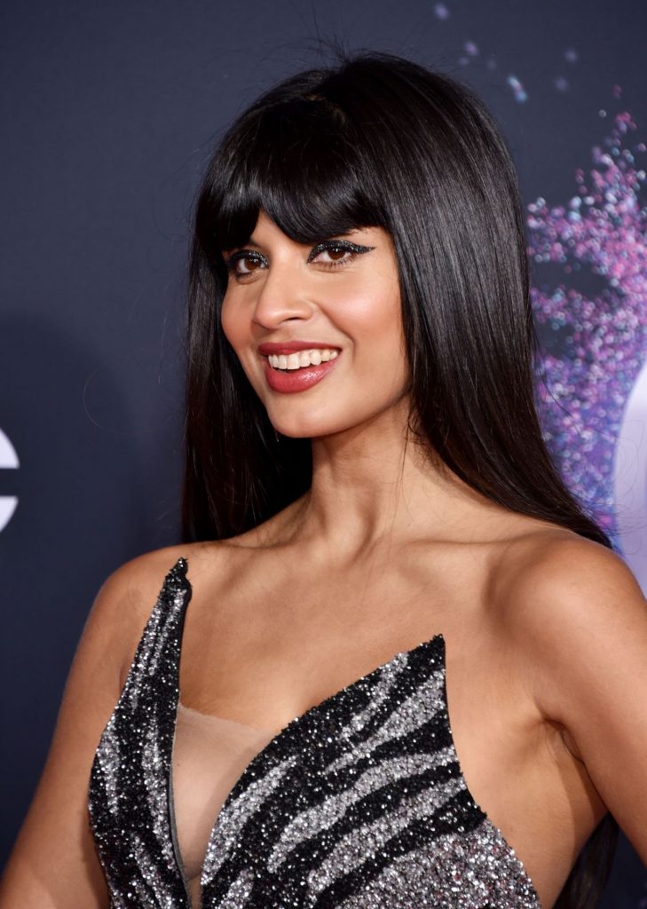 Shy-Looking Cutie Jameela Jamil Shows Her Stunning Cleavage gallery, pic 94