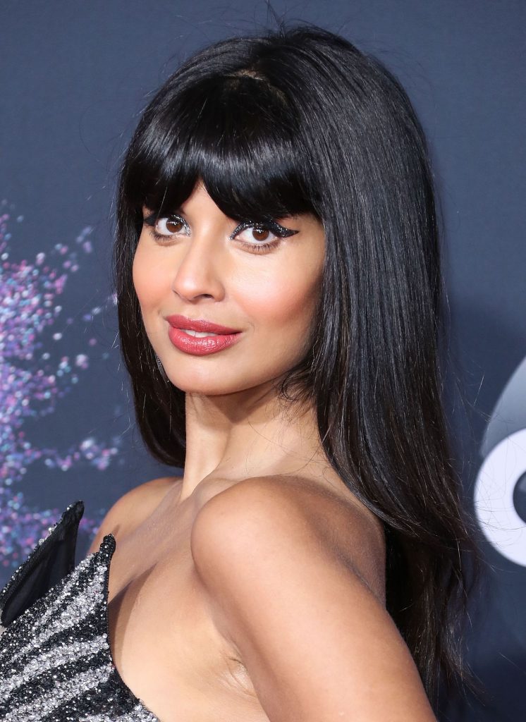 Shy-Looking Cutie Jameela Jamil Shows Her Stunning Cleavage gallery, pic 12