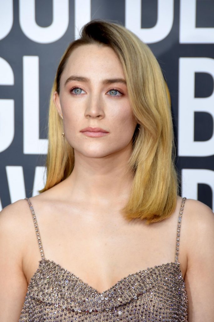 Braless Saoirse Ronan Looking Seductive on the Red Carpet gallery, pic 18