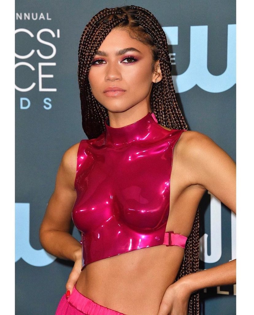 Gorgeous Zendaya Showing Her Amazing-Looking Cleavage gallery, pic 12