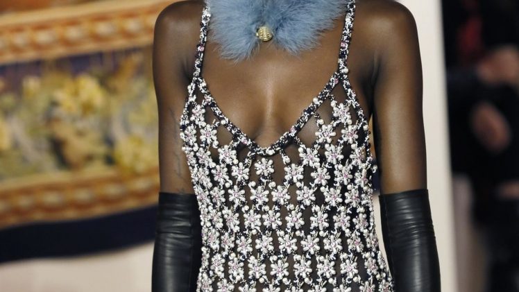 African Beauty Adut Akech Shows Her Black Boobs on the Runway