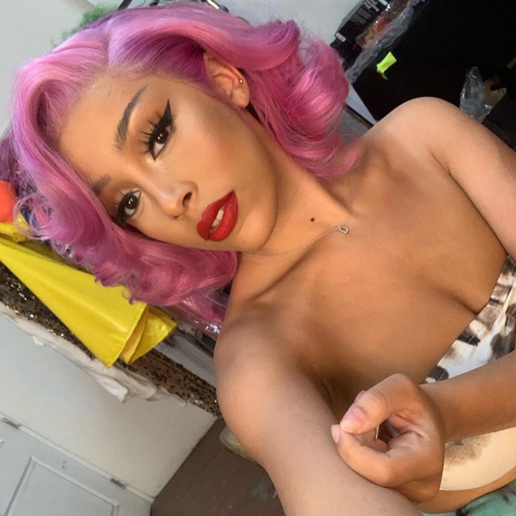 Naked and Sexy Doja Cat Pictures – 28 High-Resolution Photos gallery, pic 36