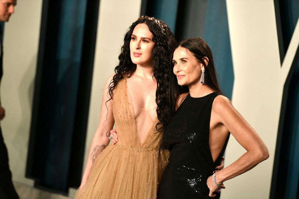 Rumer Willis Showing Her Cleavage (Alongside Her Sexy-Ass Mom) gallery, pic 50