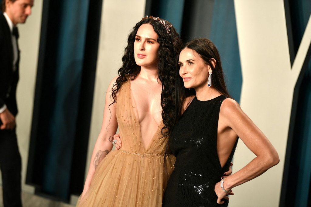 Rumer Willis Showing Her Cleavage (Alongside Her Sexy-Ass Mom) gallery, pic 52