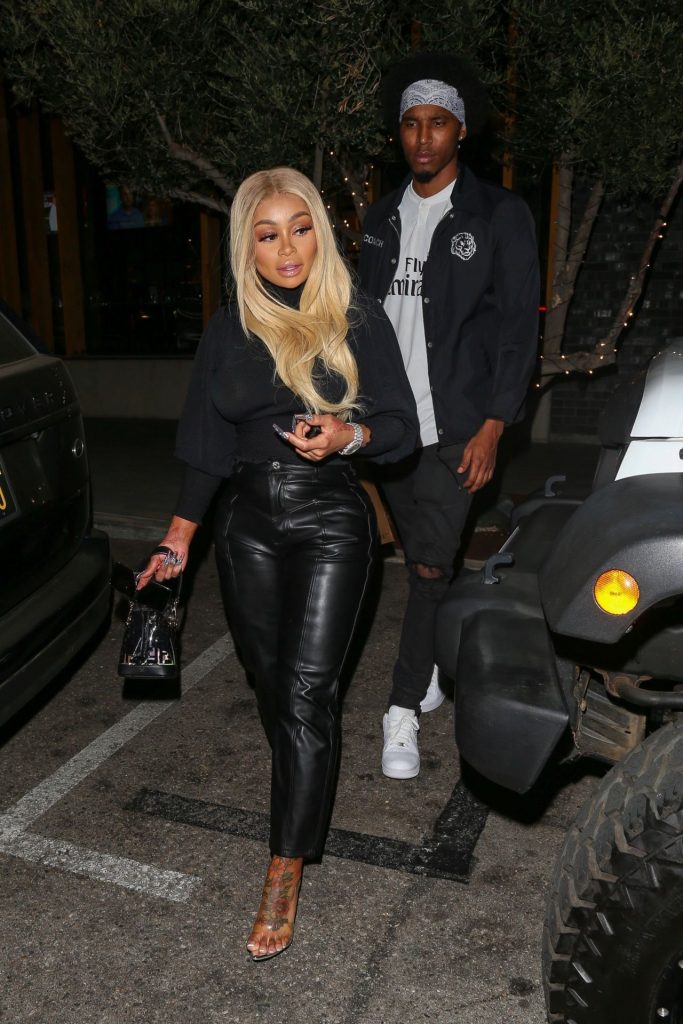 Blac Chyna’s New Boyfriend Loves Sucking on Her Tasty Toes gallery, pic 26