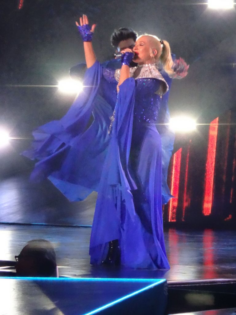 Thick Songstress Christina Aguilera Showing Her Meaty Thighs on Stage gallery, pic 96