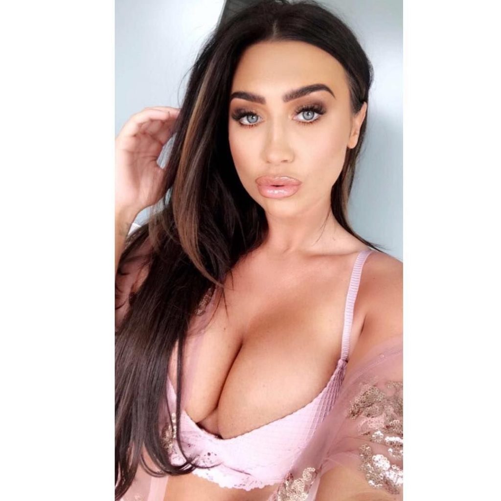 Collection of the Sexiest Lauren Goodger Pictures from Instagram gallery, pic 28