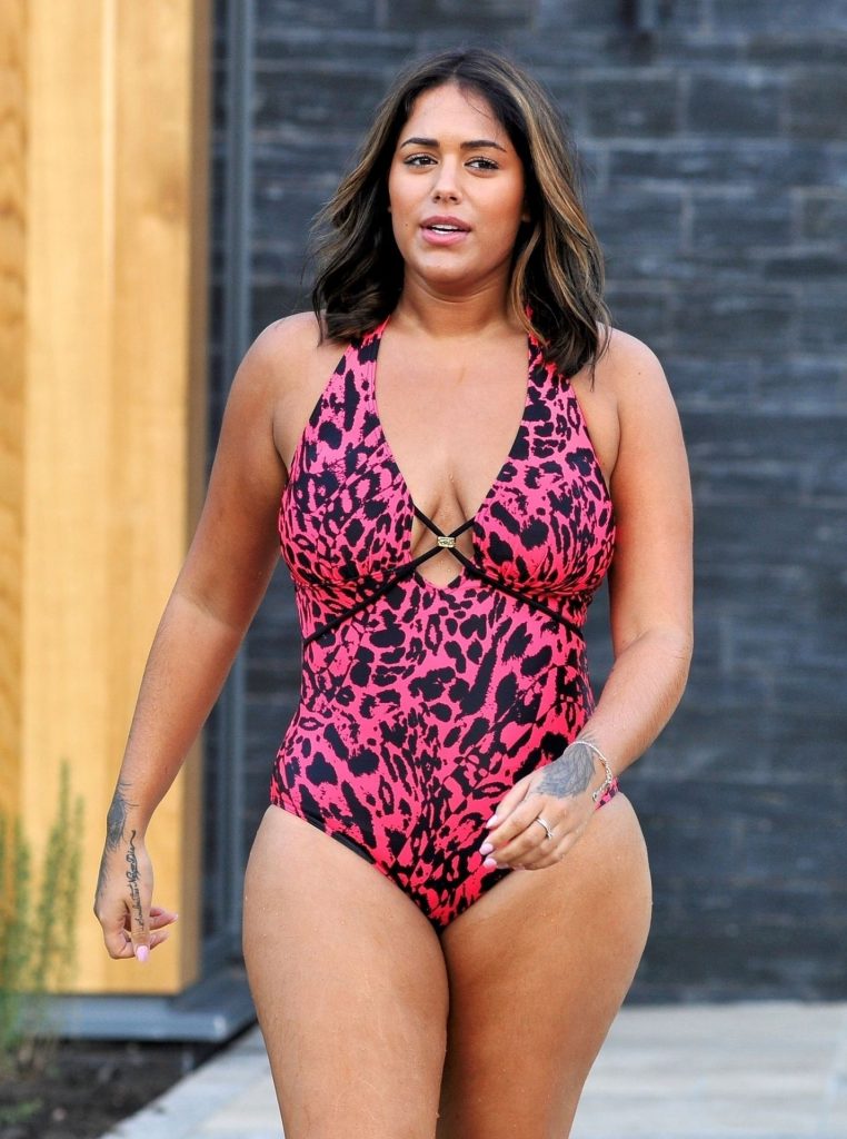 Chubby Brunette Malin Andersson Shows Her Curves in a One-Piece Swimsuit gallery, pic 50