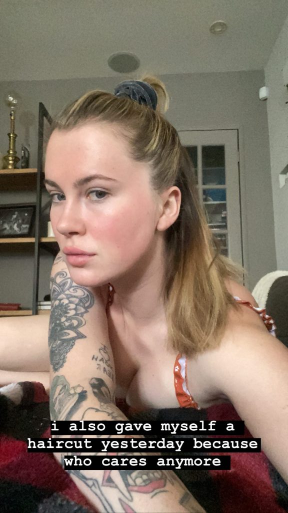 Blond-Haired Babe Ireland Baldwin Showing Her Massive Knockers on IG gallery, pic 12