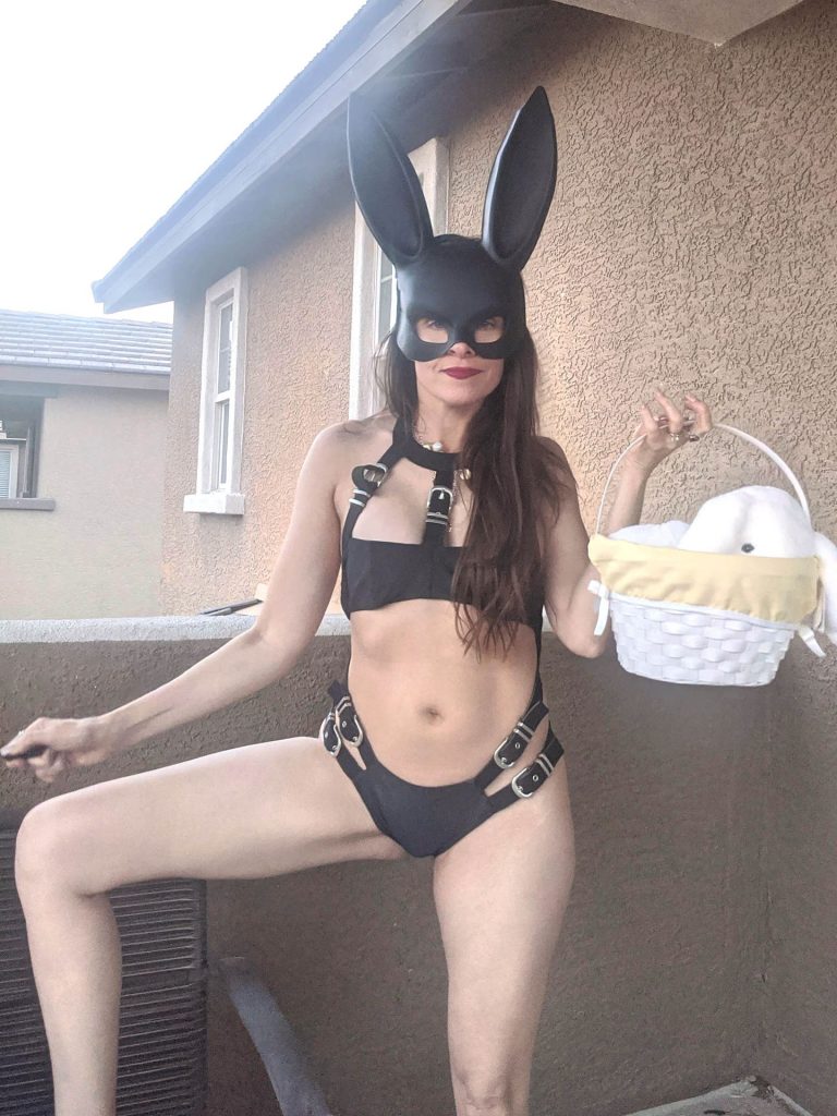Alicia Arden Celebrates Easter By Being Extra-Slutty gallery, pic 6