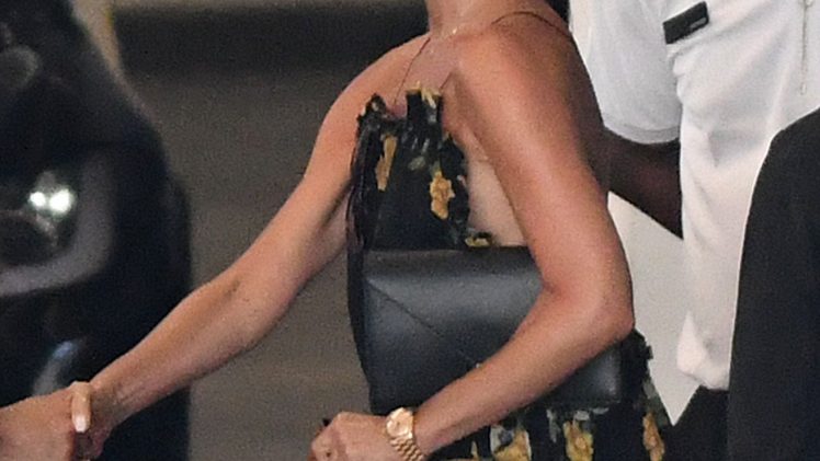 MILF Victoria Beckham Showing Off Her Sexy Back in a Breezy Dress