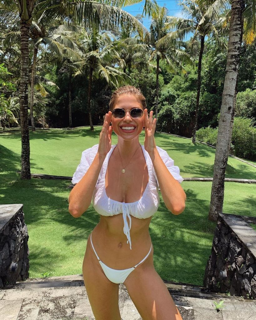 Huge Collection of Sexy Kara Del Toro Pictures from Social Media gallery, pic 218