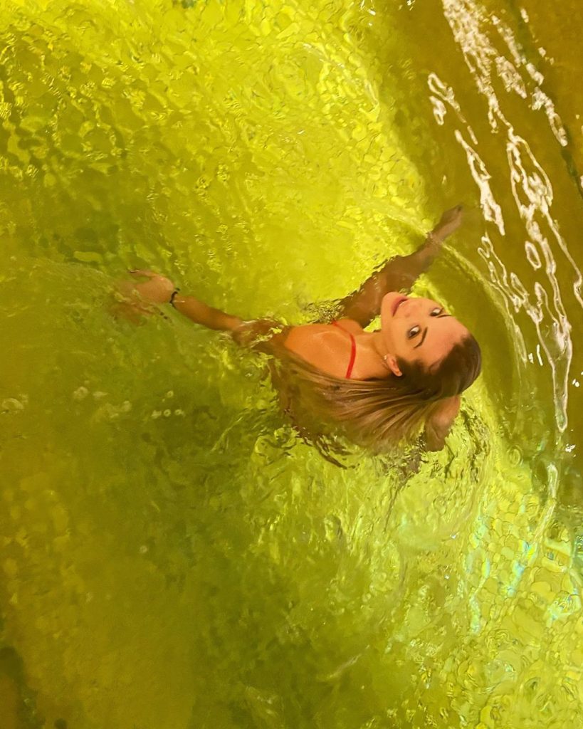 Bikini-Wearing Rita Ora Enjoys a Refreshing Dip in the Swimming Pool video screenshot 6