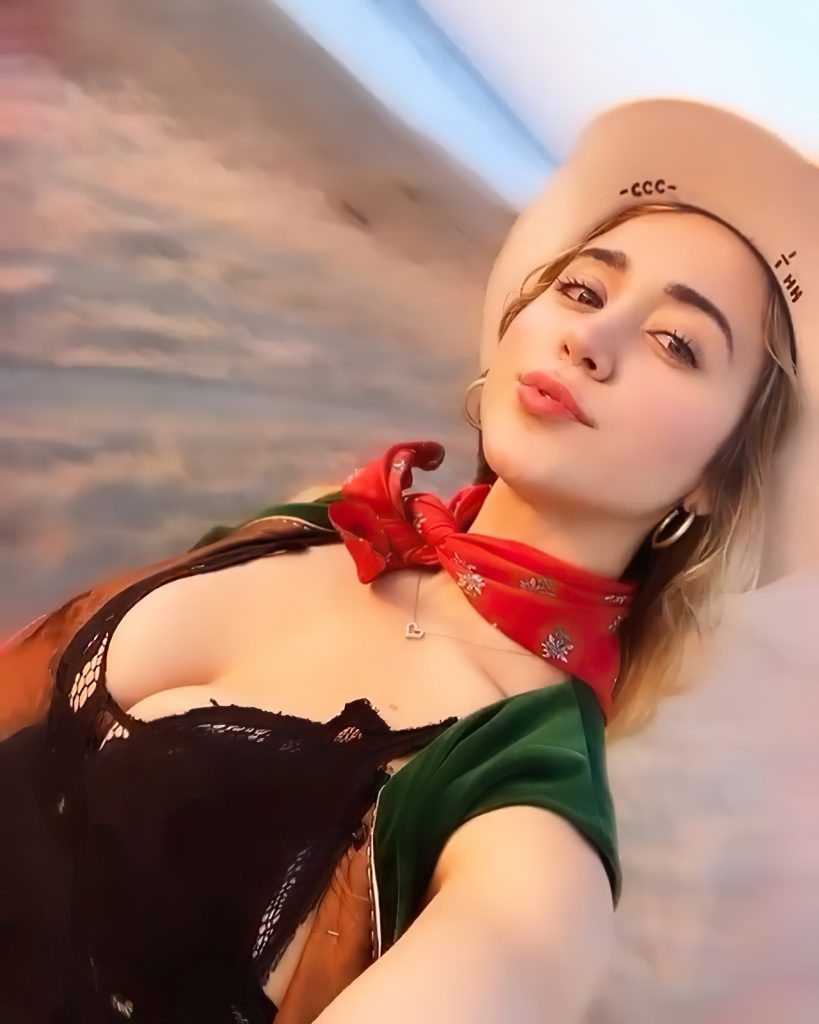 Young Hottie Caylee Cowan Shows Her Amazing Breasts on Social Media video screenshot 16