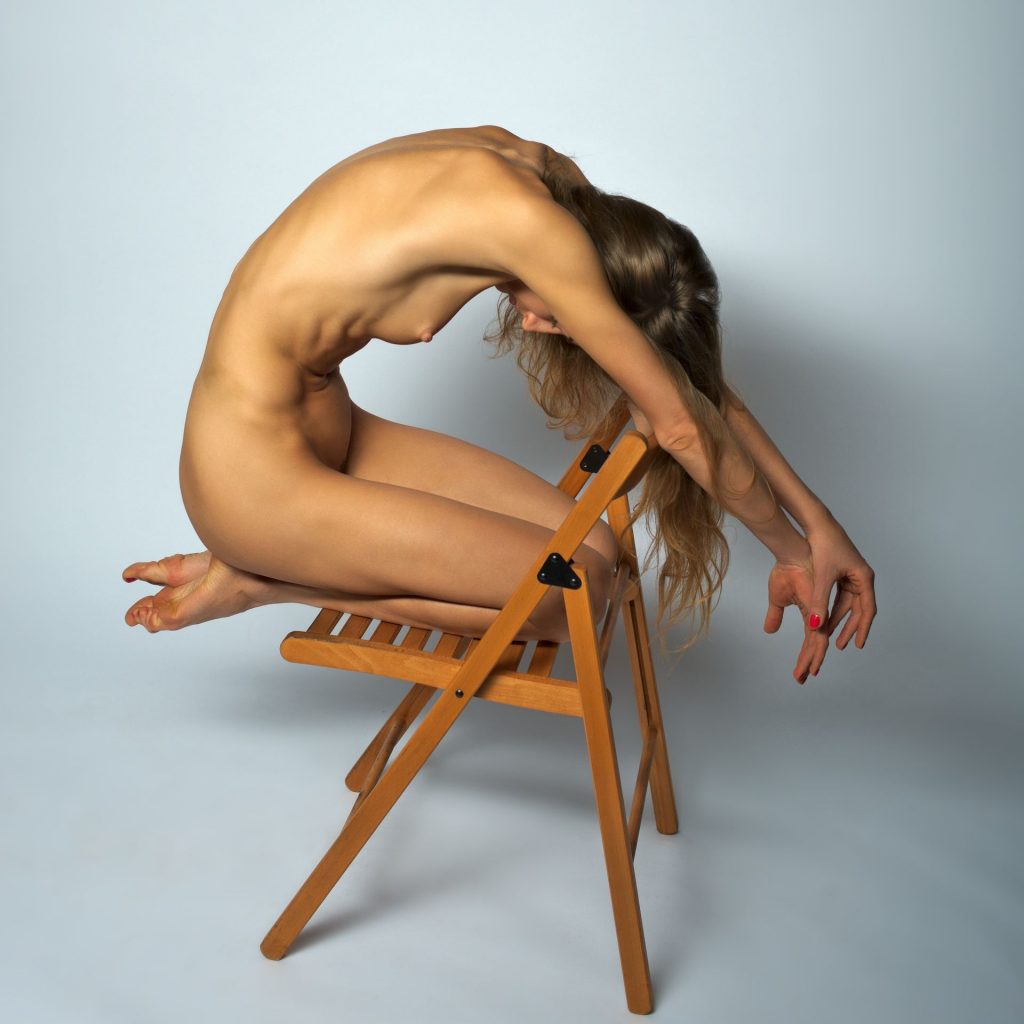 Kinky Contortionist Tanya Kurkina Shows Her Nude Body (But It’s Weird) gallery, pic 22