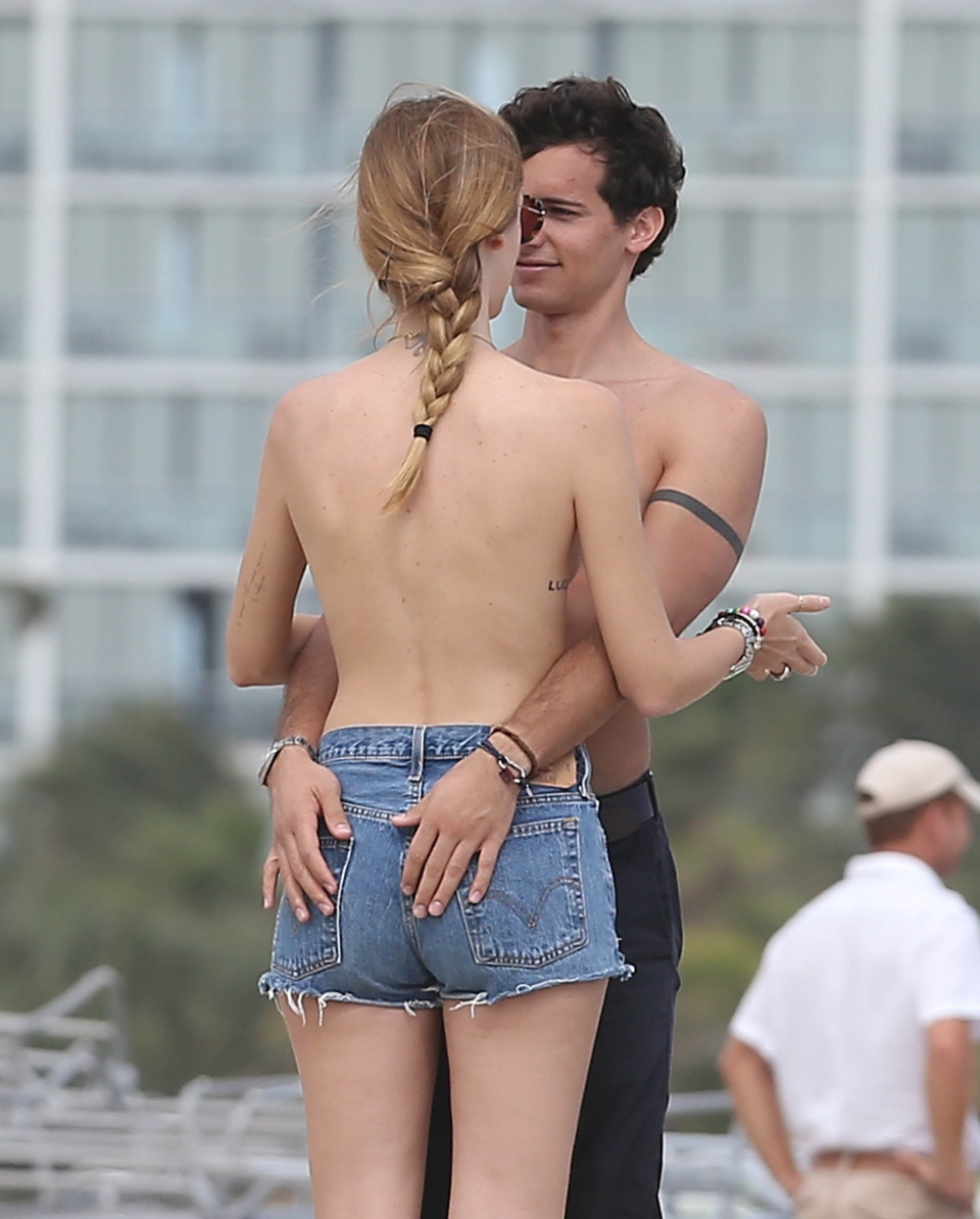 Topless Chiara Ferragni Posing Next to a Shirtless Twink - The Fappening!