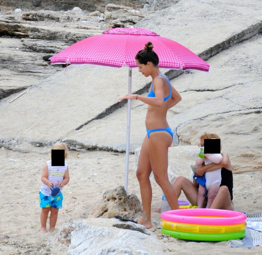 Slim Hottie Ana Ivanovic Shows Her Tight Bod in a Blue Bikini gallery, pic 52