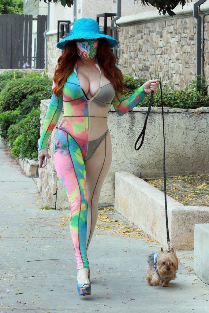 Disgusting Bitch Phoebe Price Walking Around in a See-Through Bodysuit gallery, pic 8