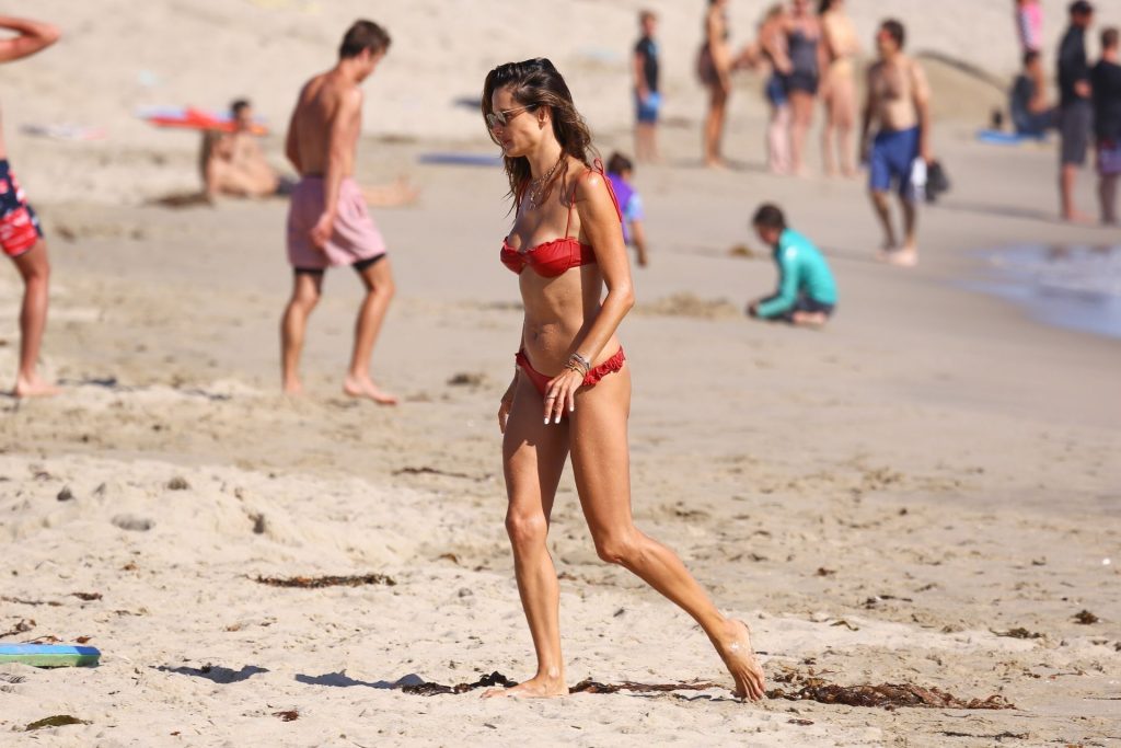 Bikini-Clad Alessandra Ambrosio Looks Perfect Without Even Trying Hard gallery, pic 98