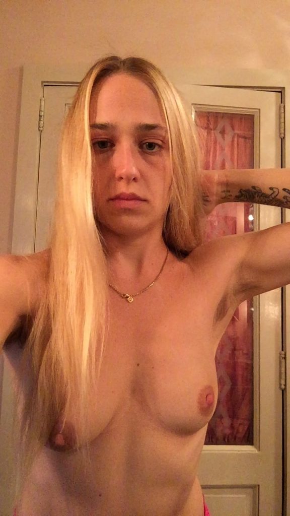 Freshest Leaked/Fappening Photos of Jemima Kirke gallery, pic 11