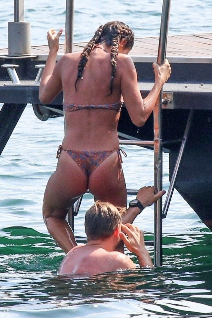 Extra-Fit Hottie Philine Roepstorff Displaying Her Bikini Body in HQ gallery, pic 54