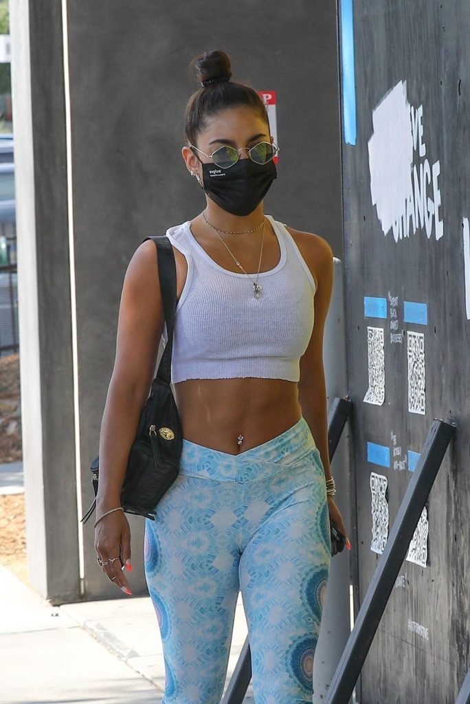 Sexy Brunette Vanessa Hudgens Looks Amazing in Skintight Sportswear gallery, pic 74