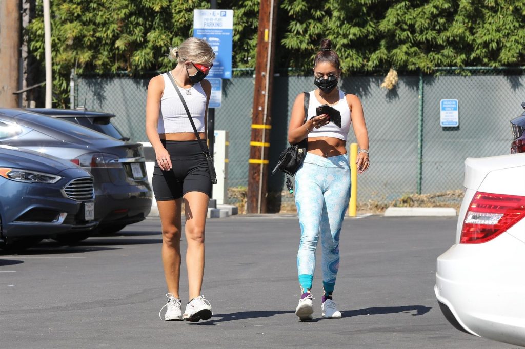 Sexy Brunette Vanessa Hudgens Looks Amazing in Skintight Sportswear gallery, pic 138