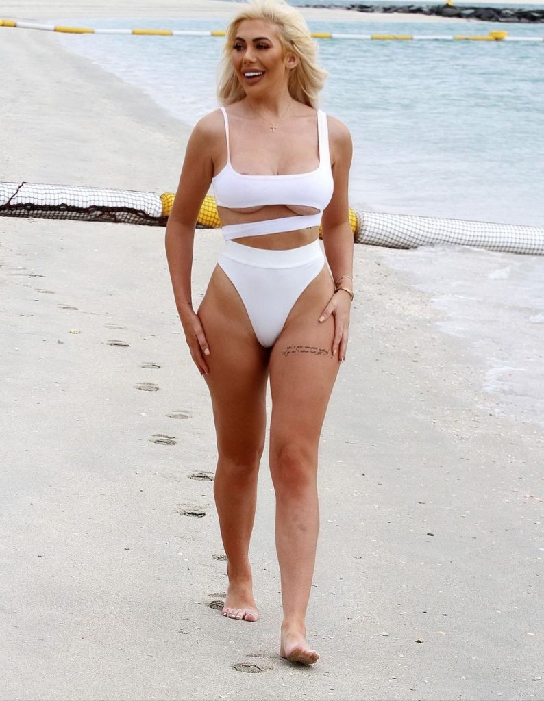Ten Amazing Photos Focusing on Chloe Ferry’s Meaty Derriere gallery, pic 2