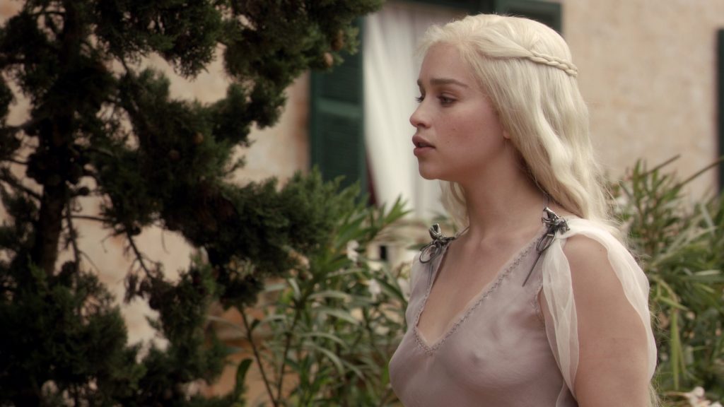 Emilia Clarke’s Sexiest Scenes from GoT and Lots More gallery, pic 20